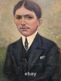 Antique signed painting. Portrait of a man. Signed oil painting on canvas