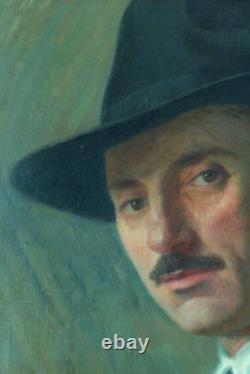 Beautiful Old Painting Portrait of Man with Hat Villeneuve-sur-Lot G Barlangue Stamp