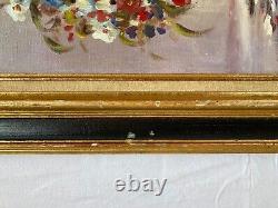 Bouquet of small flowers oil on canvas signed old 20th century