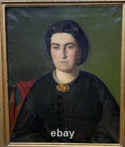Old Painting HST Portrait of a Woman with Brooch in XIX Frame Oil on Canvas