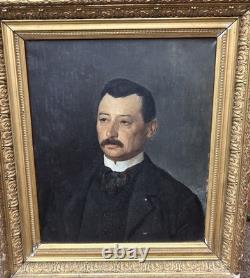 Old painting. Portrait of a man. Oil painting on canvas. 19th century.