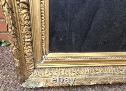 Old painting. Portrait of a man. Oil painting on canvas. 19th century.