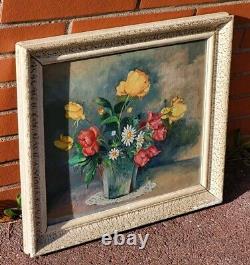 Old painting signed. Bouquet of flowers. Oil painting on isorel panel.