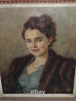 Superb old oil painting on canvas of a woman signed Wilhelm Klier 1950