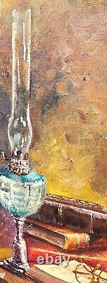 Tableau ancien signée Sylvie. LAMPE À PÉTROLE ET LIVRES Peinture huile sur toile